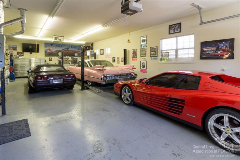 Boyd Acres View Est - Residential