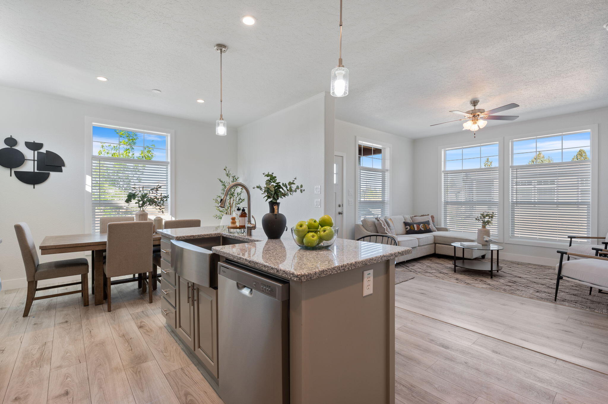 Cascade Vill Mob HP - Residential