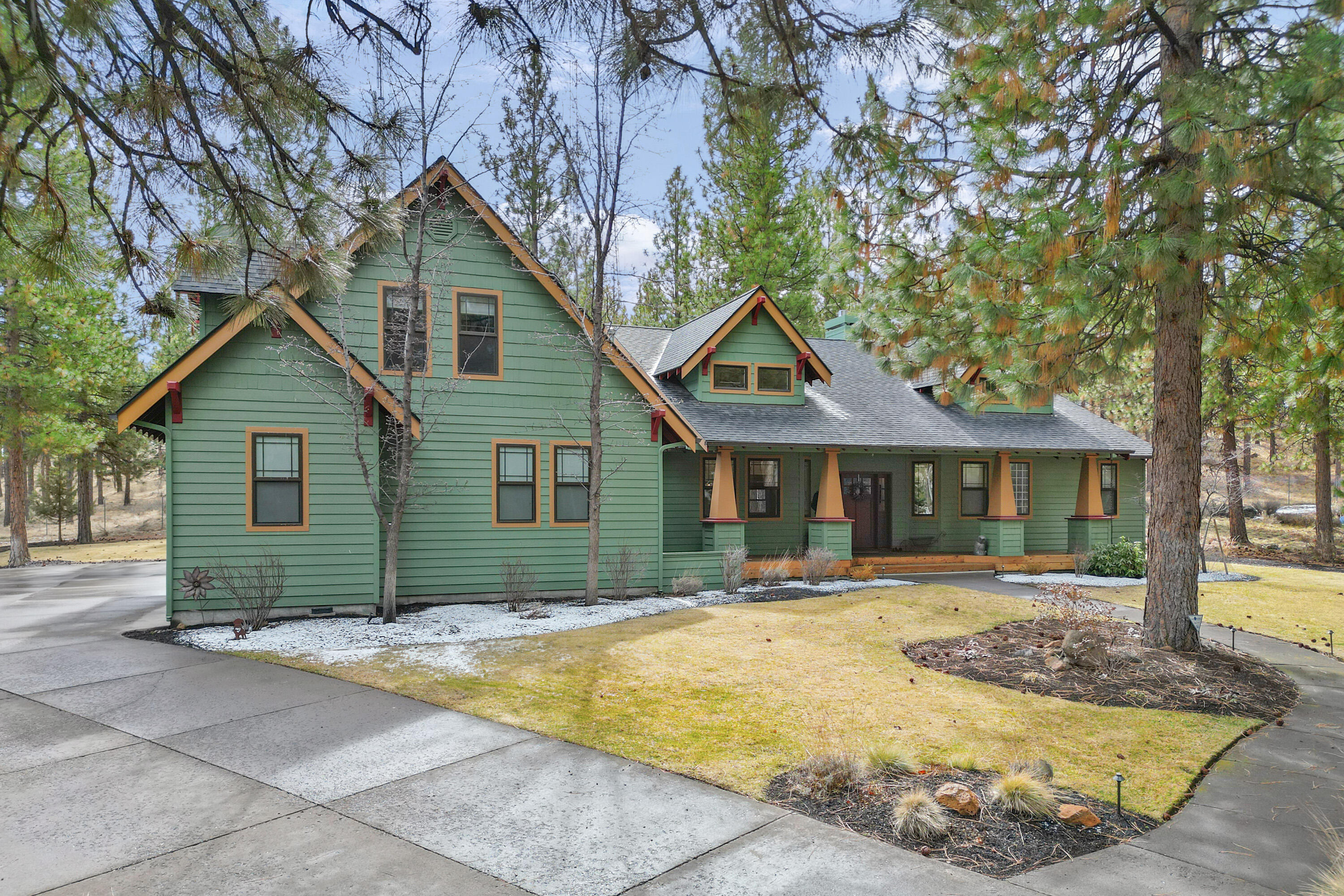 2925 NW Meldrum Court