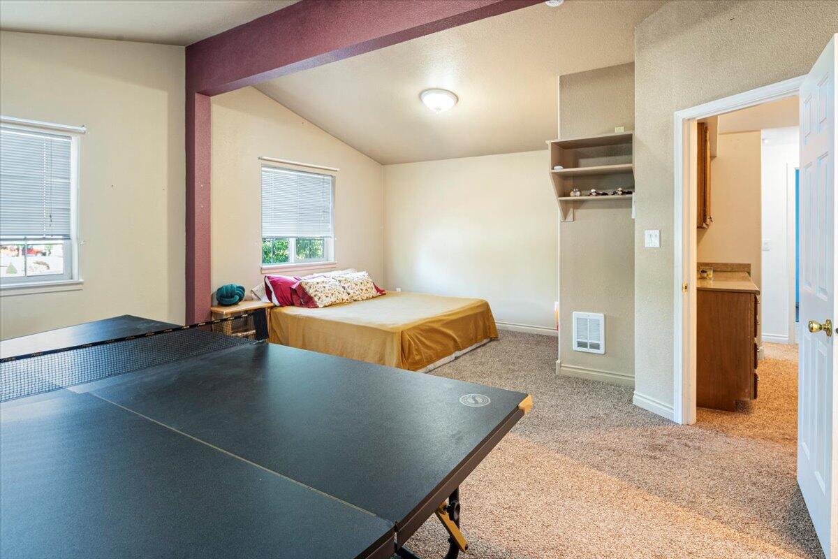 Stoneridge Terrace - Residential