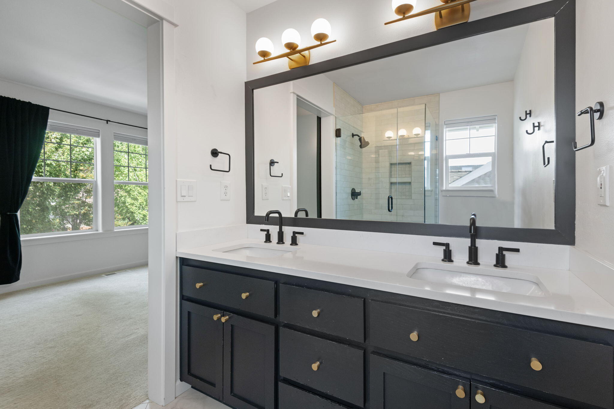 Oakview - Residential