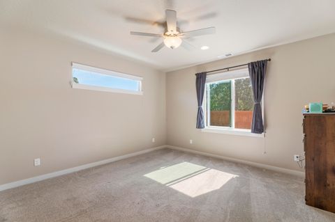 Tiny photo for 4176 SW 34th Street, Redmond, OR 97756 (MLS # 220221208)