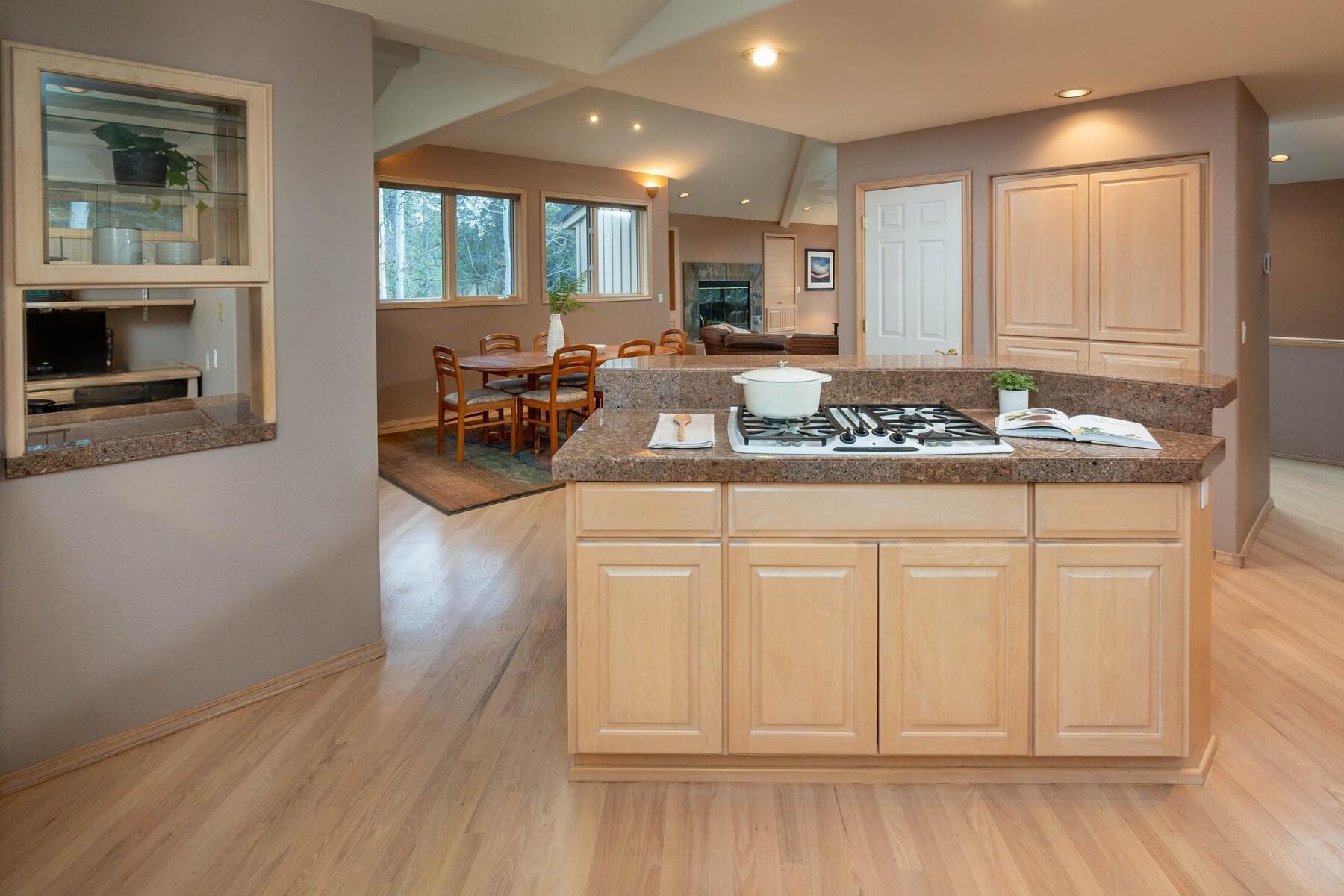 Fairway Crest Village - Residential