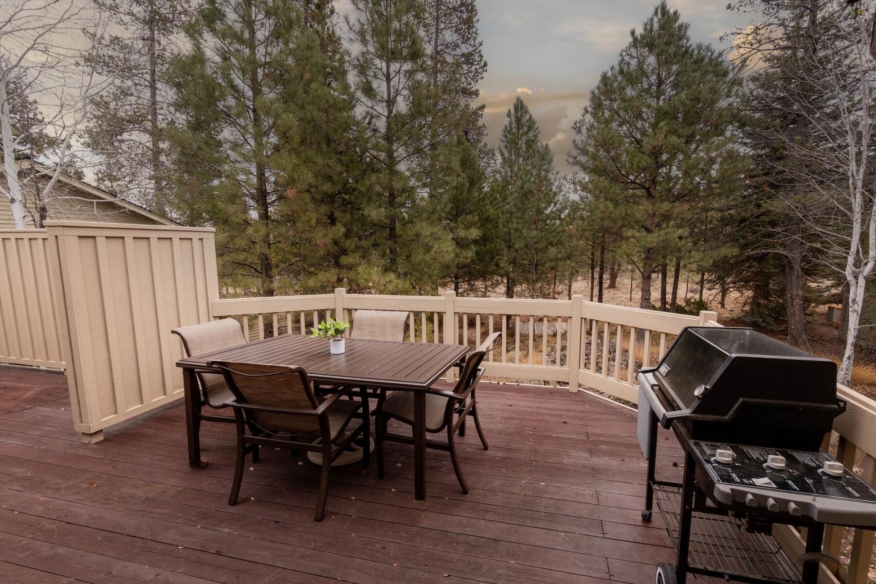 Fairway Crest Village - Residential