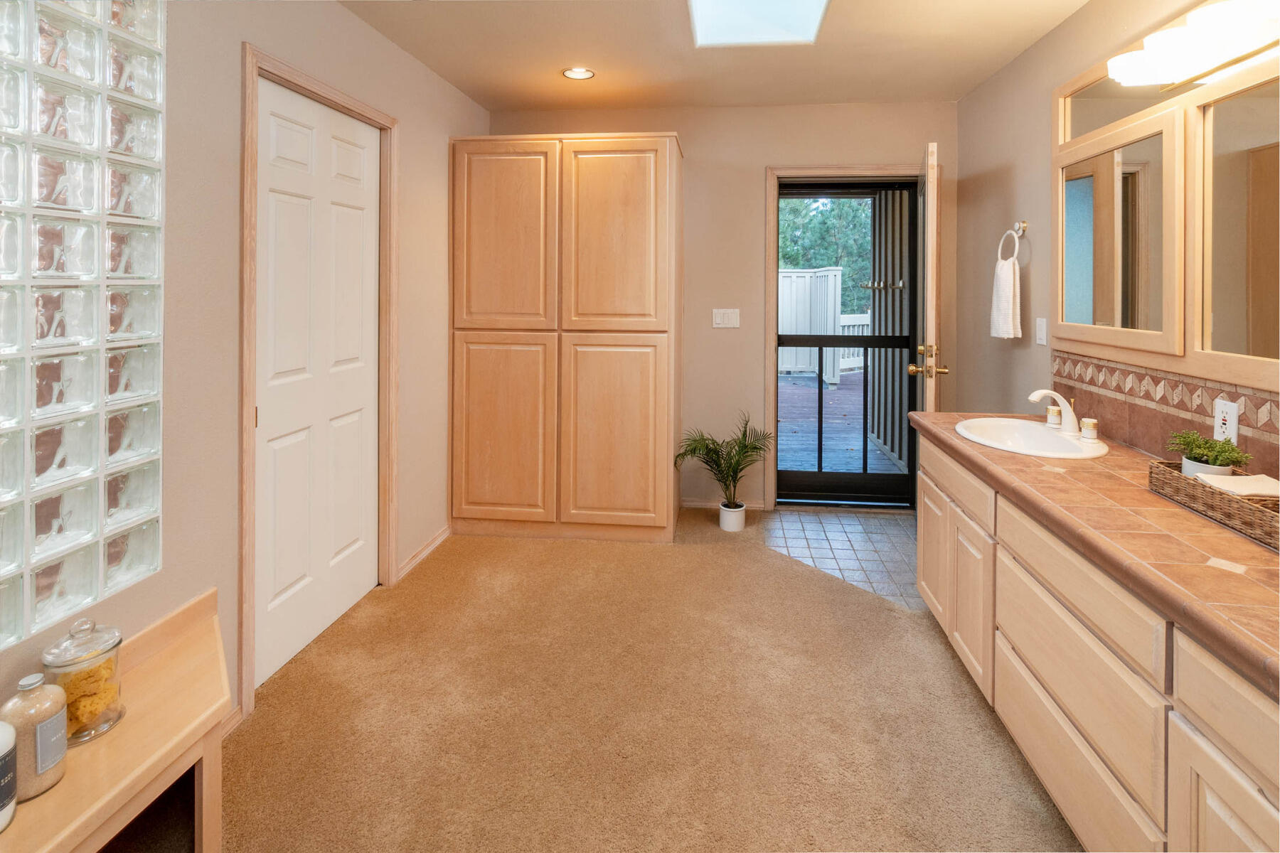 Fairway Crest Village - Residential