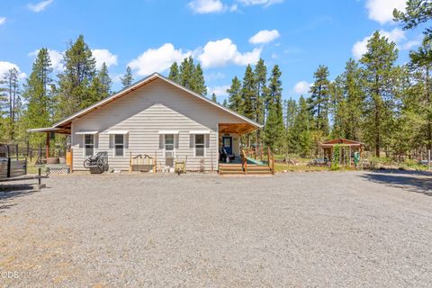 Tiny photo for 53621 Woodchuck Drive, La Pine, OR 97739 (MLS # 220224529)