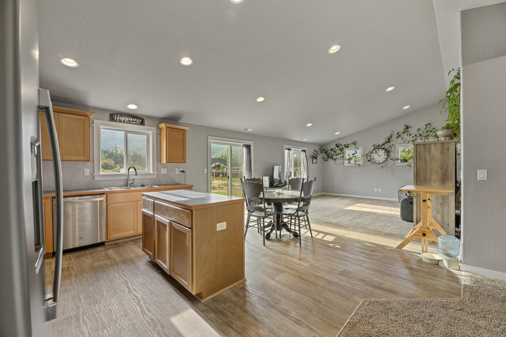 Illinois River Estates - Residential