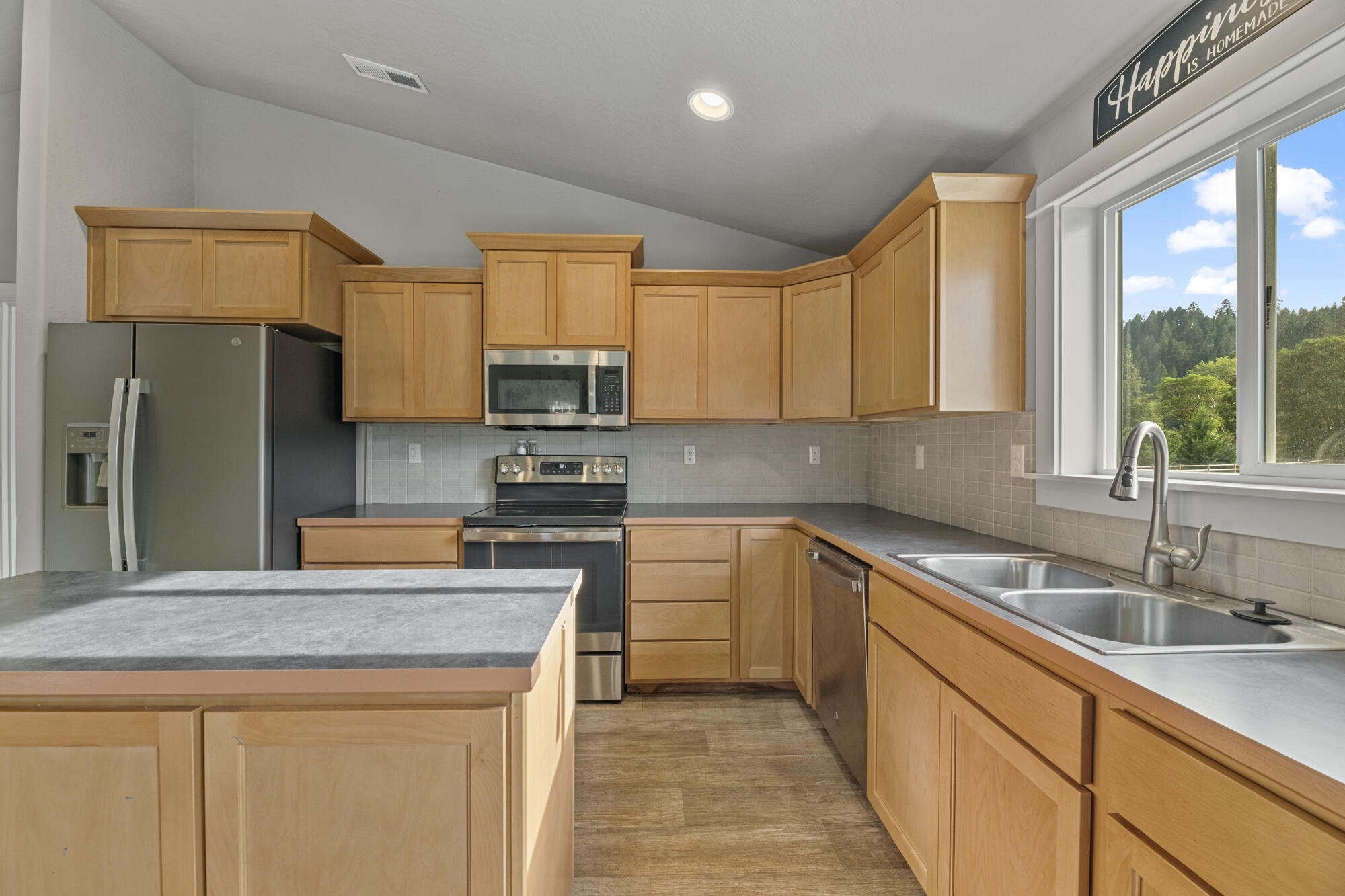 Illinois River Estates - Residential