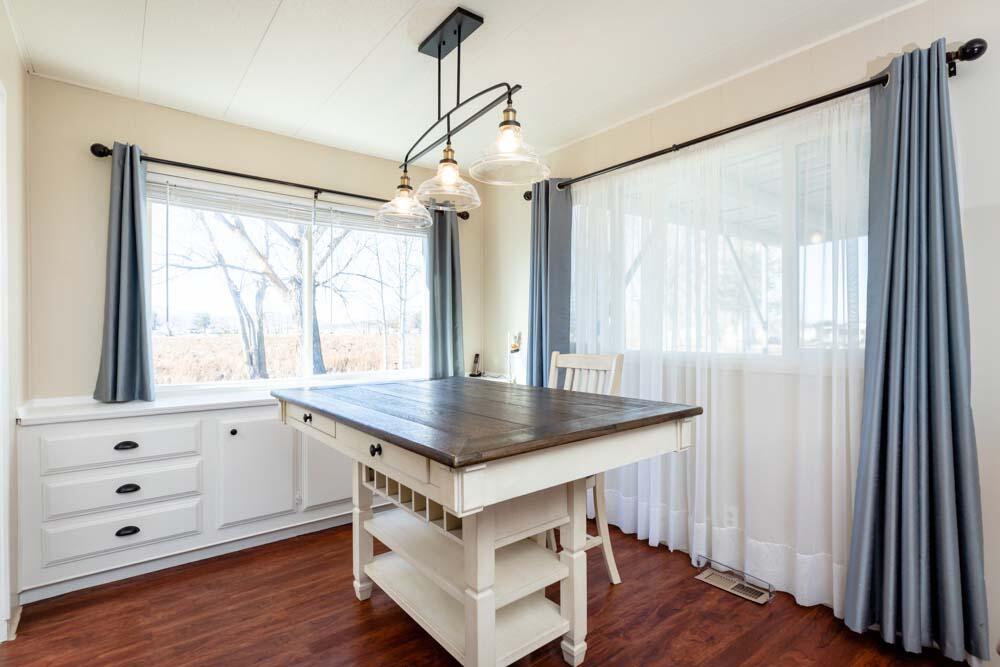 Henley Acres - Residential