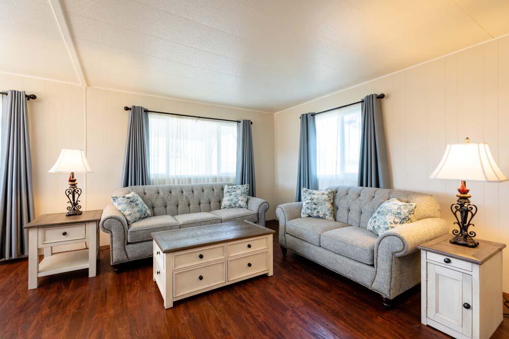 Henley Acres - Residential