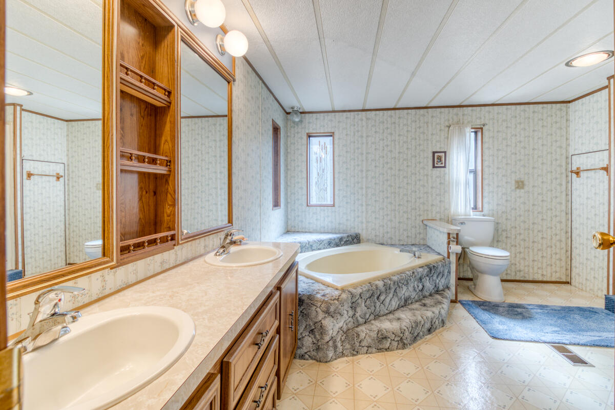 Ponderosa Pines - Residential