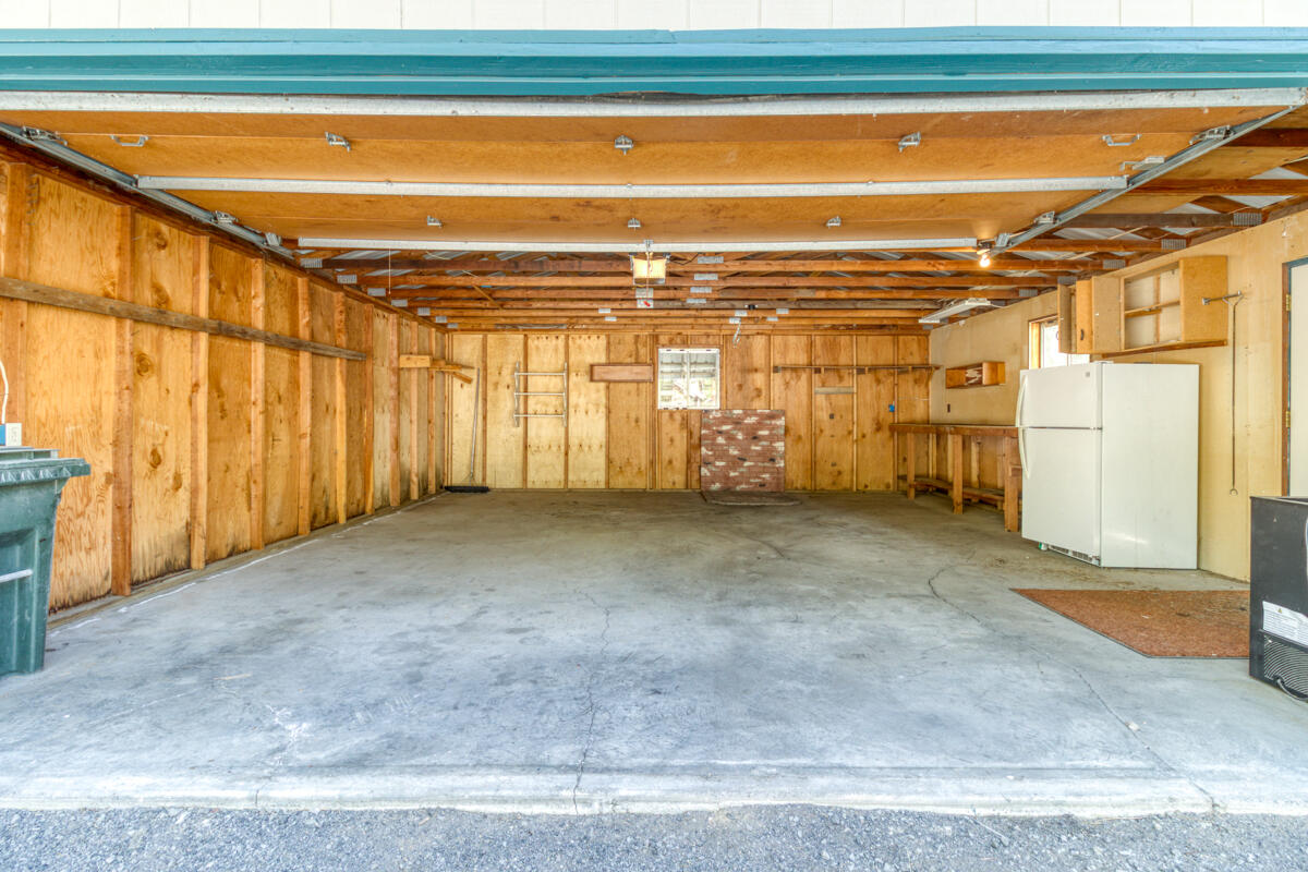 Ponderosa Pines - Residential