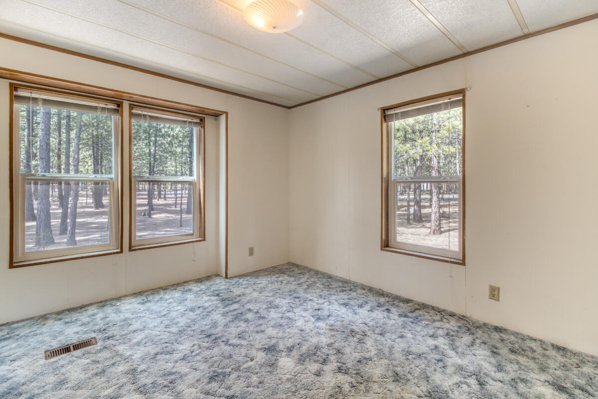 Ponderosa Pines - Residential