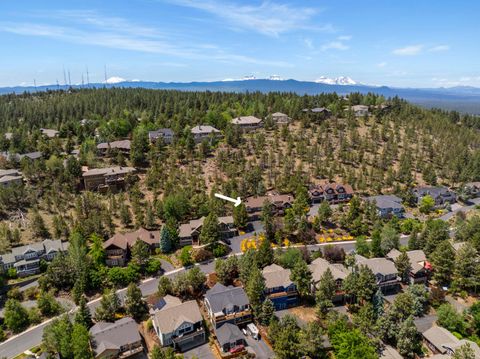 Tiny photo for 3057 NW Colonial Drive, Bend, OR 97703 (MLS # 220216926)