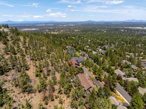 Tiny photo for 3057 NW Colonial Drive, Bend, OR 97703 (MLS # 220216926)