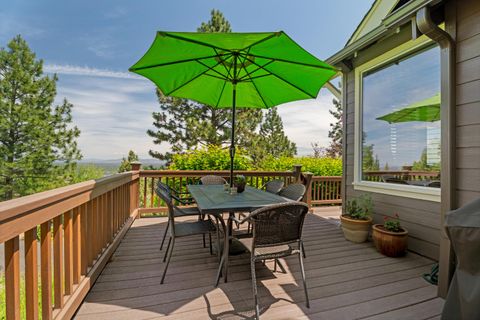 Tiny photo for 3057 NW Colonial Drive, Bend, OR 97703 (MLS # 220216926)