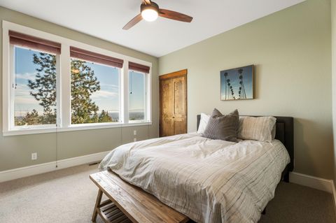 Tiny photo for 3057 NW Colonial Drive, Bend, OR 97703 (MLS # 220216926)