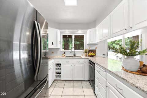 Tiny photo for 12300 Oregon 66, Ashland, OR 97520 (MLS # 220226295)