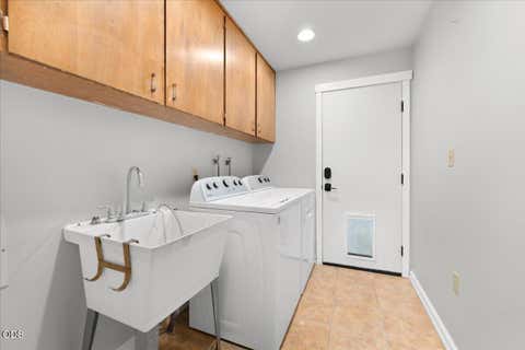 Tiny photo for 12300 Oregon 66, Ashland, OR 97520 (MLS # 220226295)