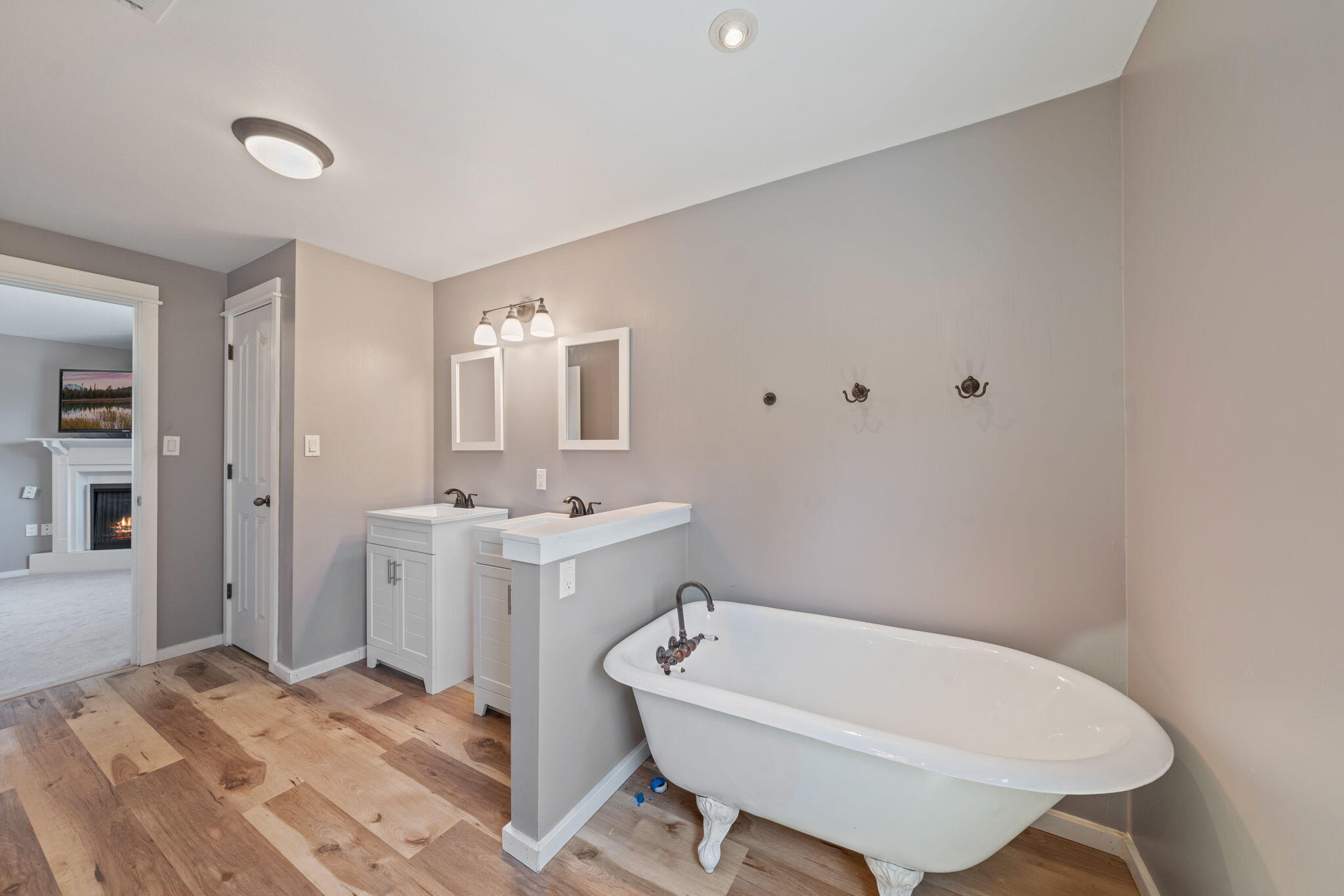 Squaw Creek Canyon - Residential