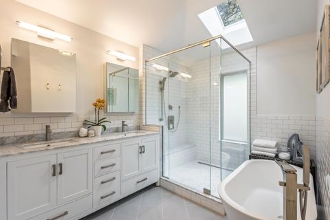 Tiny photo for 60755 Currant Way, Bend, OR 97702 (MLS # 220217738)