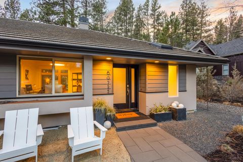 Tiny photo for 60755 Currant Way, Bend, OR 97702 (MLS # 220217738)