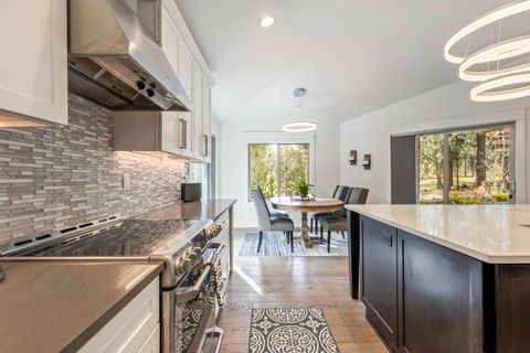 Tiny photo for 60755 Currant Way, Bend, OR 97702 (MLS # 220217738)