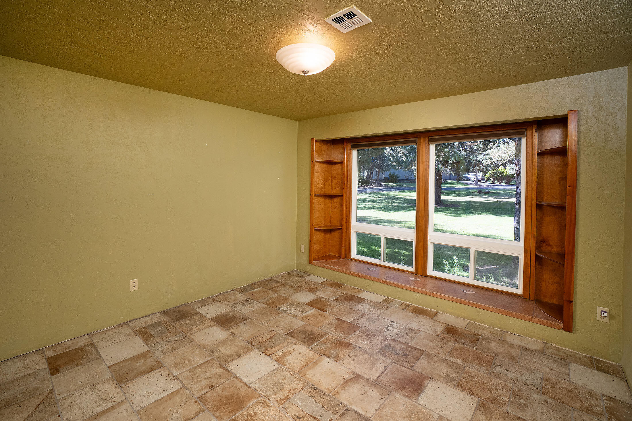 Nottingham Square - Residential