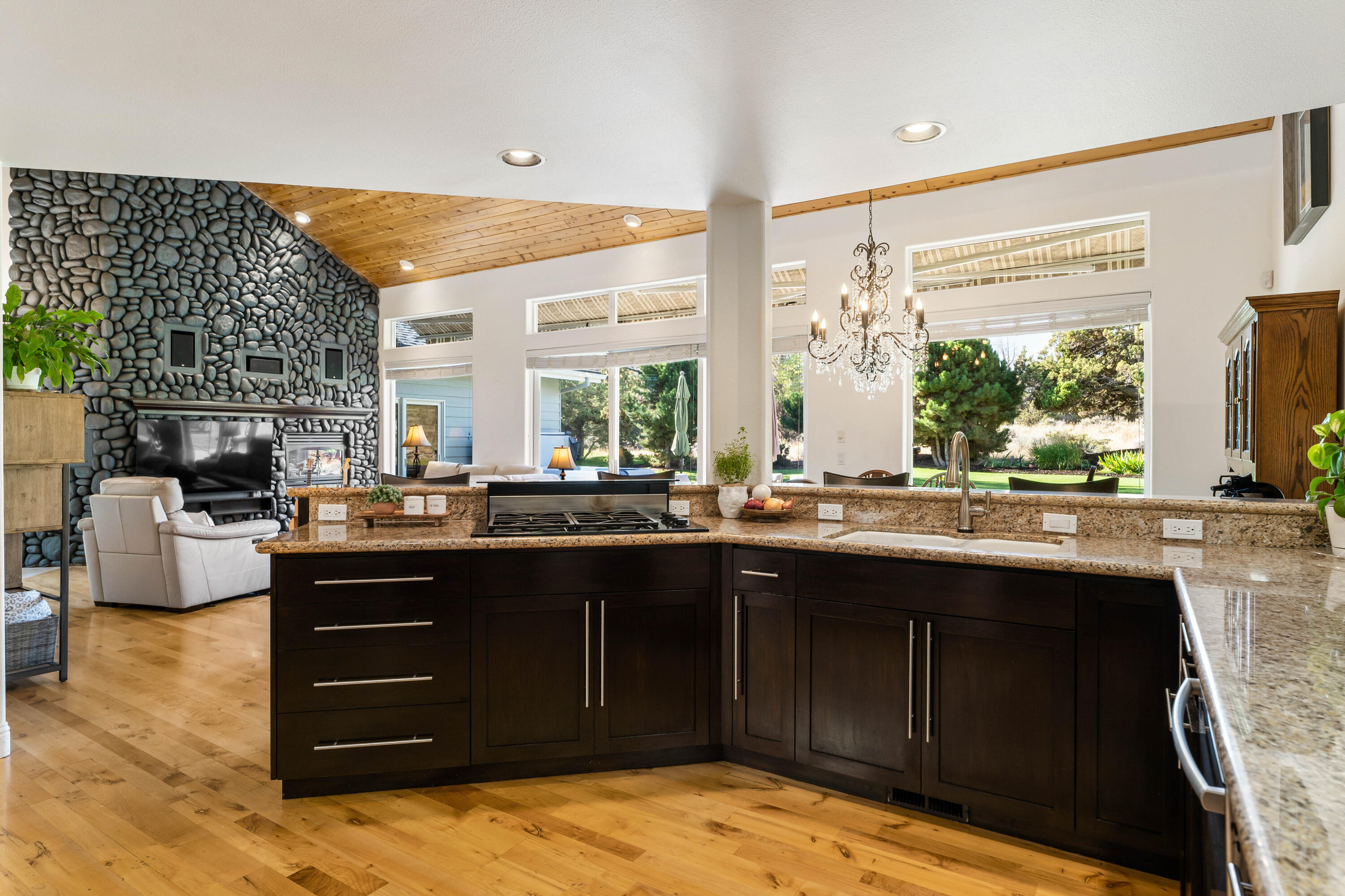 Eagle Crest - Residential