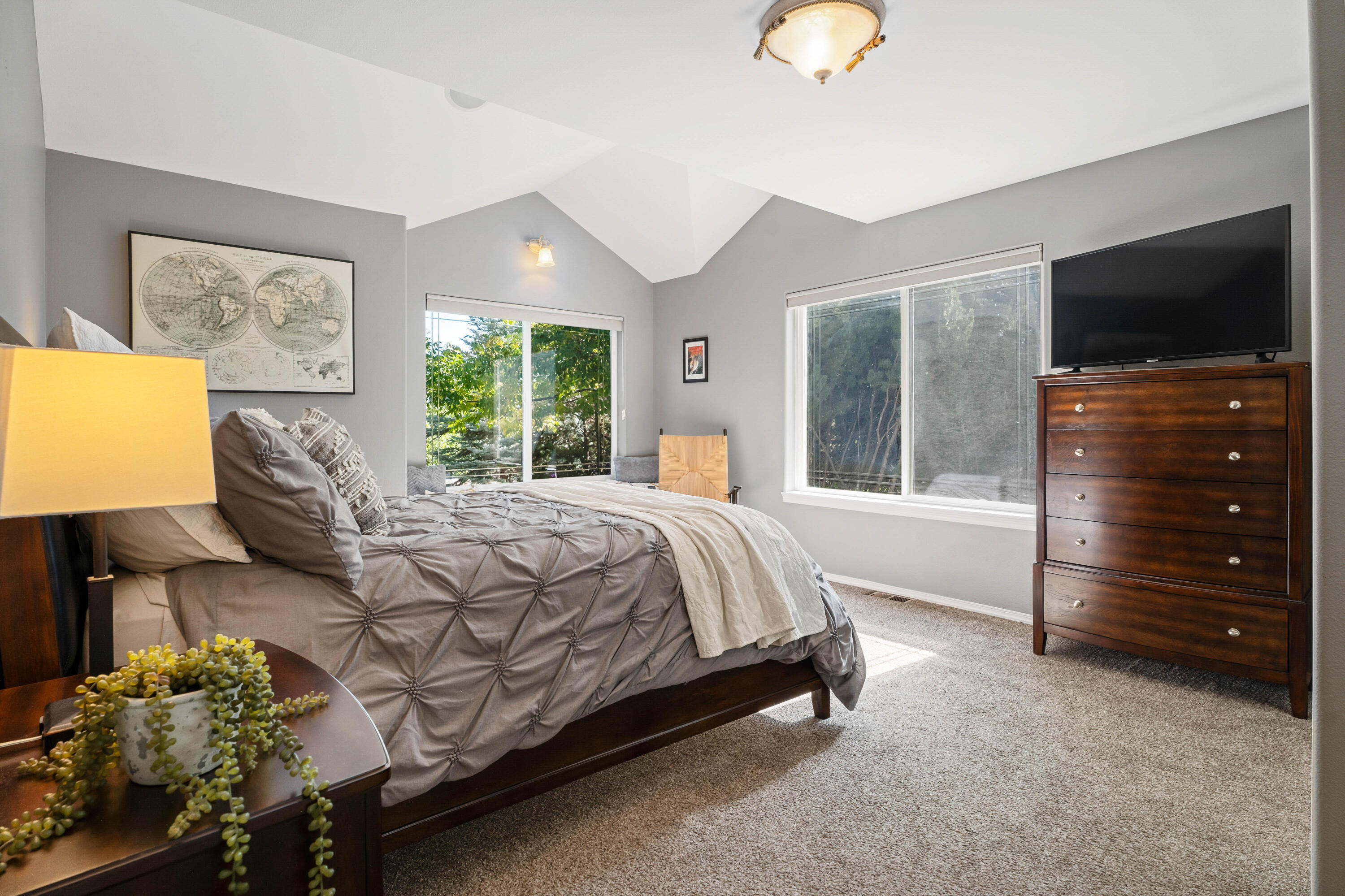 Eagle Crest - Residential