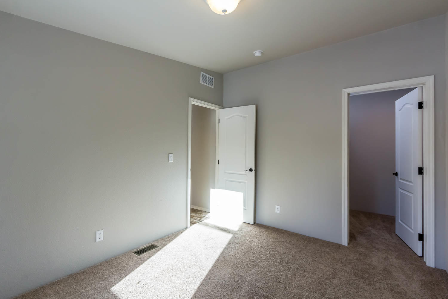 Sun Forest Estates - Residential