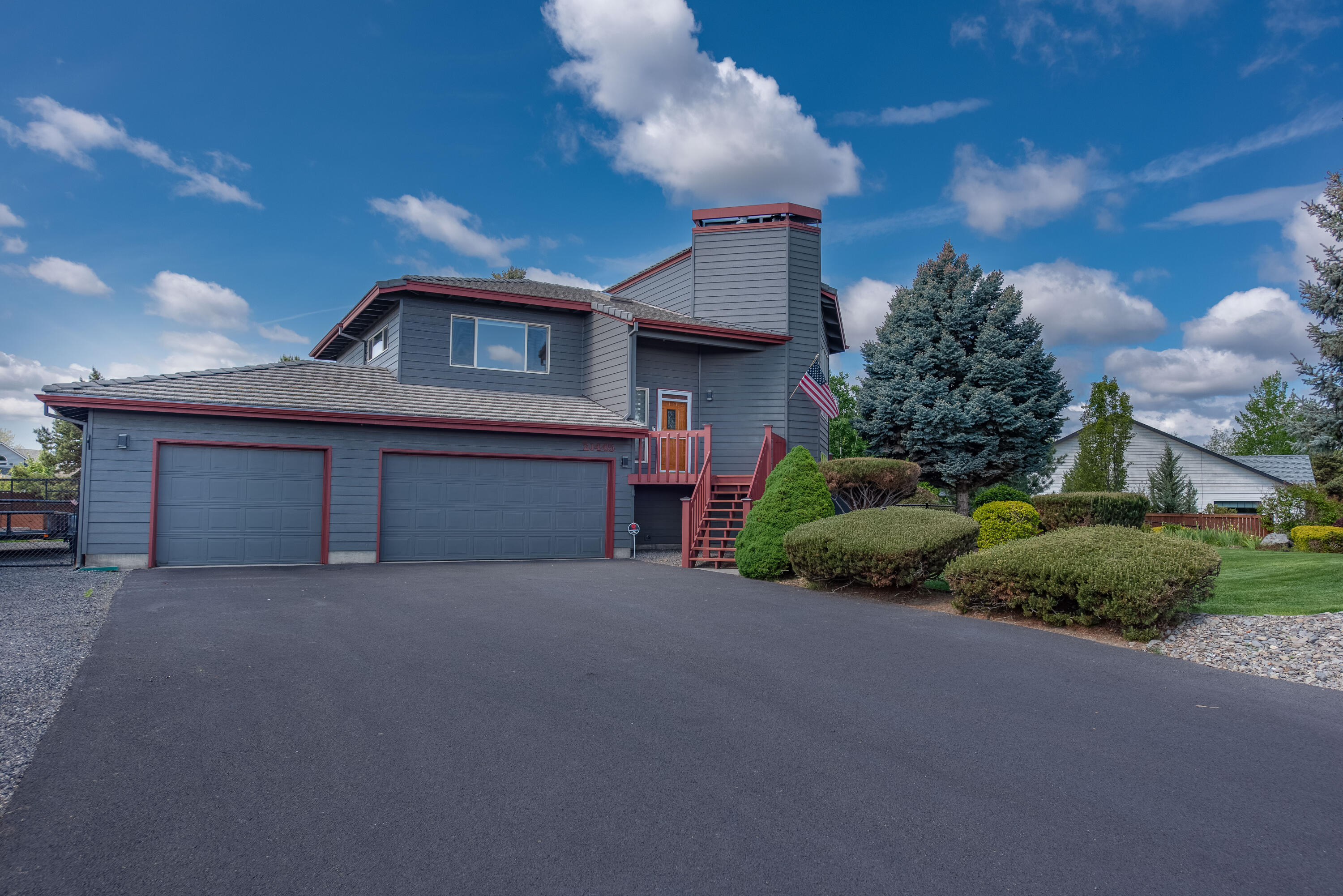 21445 Bradetich Loop