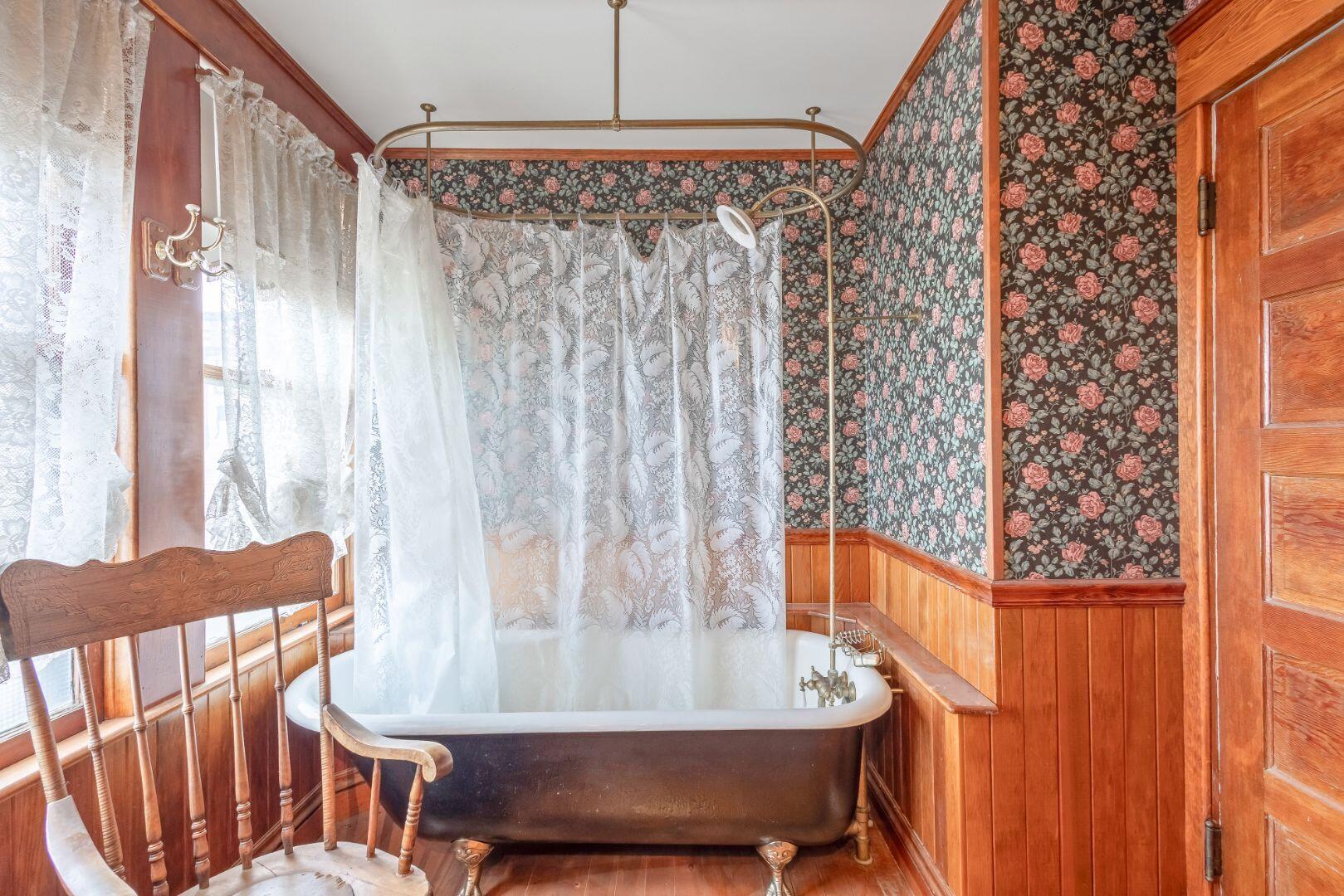 Monroe Hodges - Residential