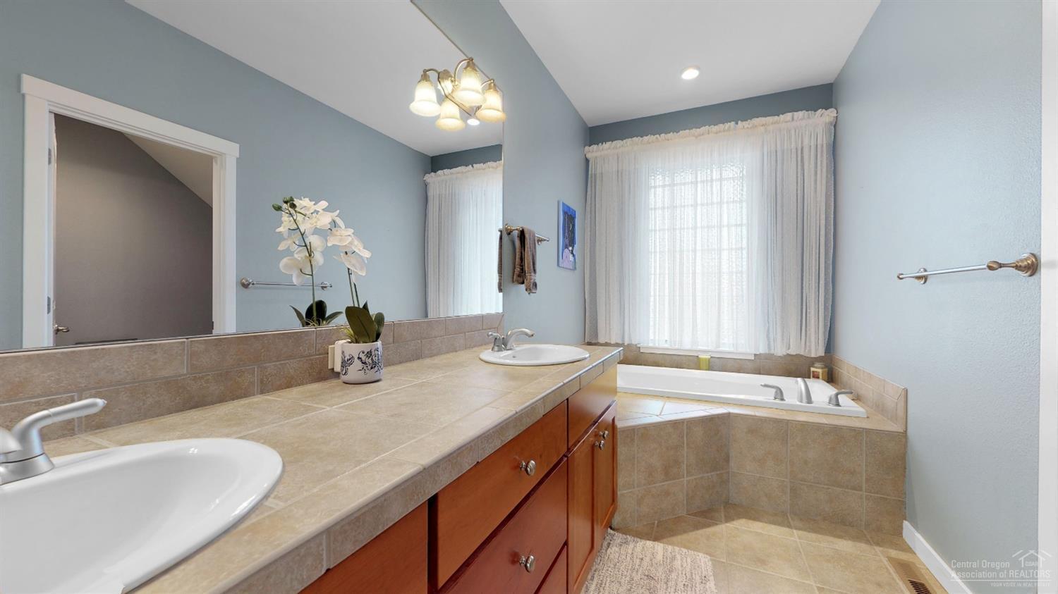 Eagle Crest - Residential