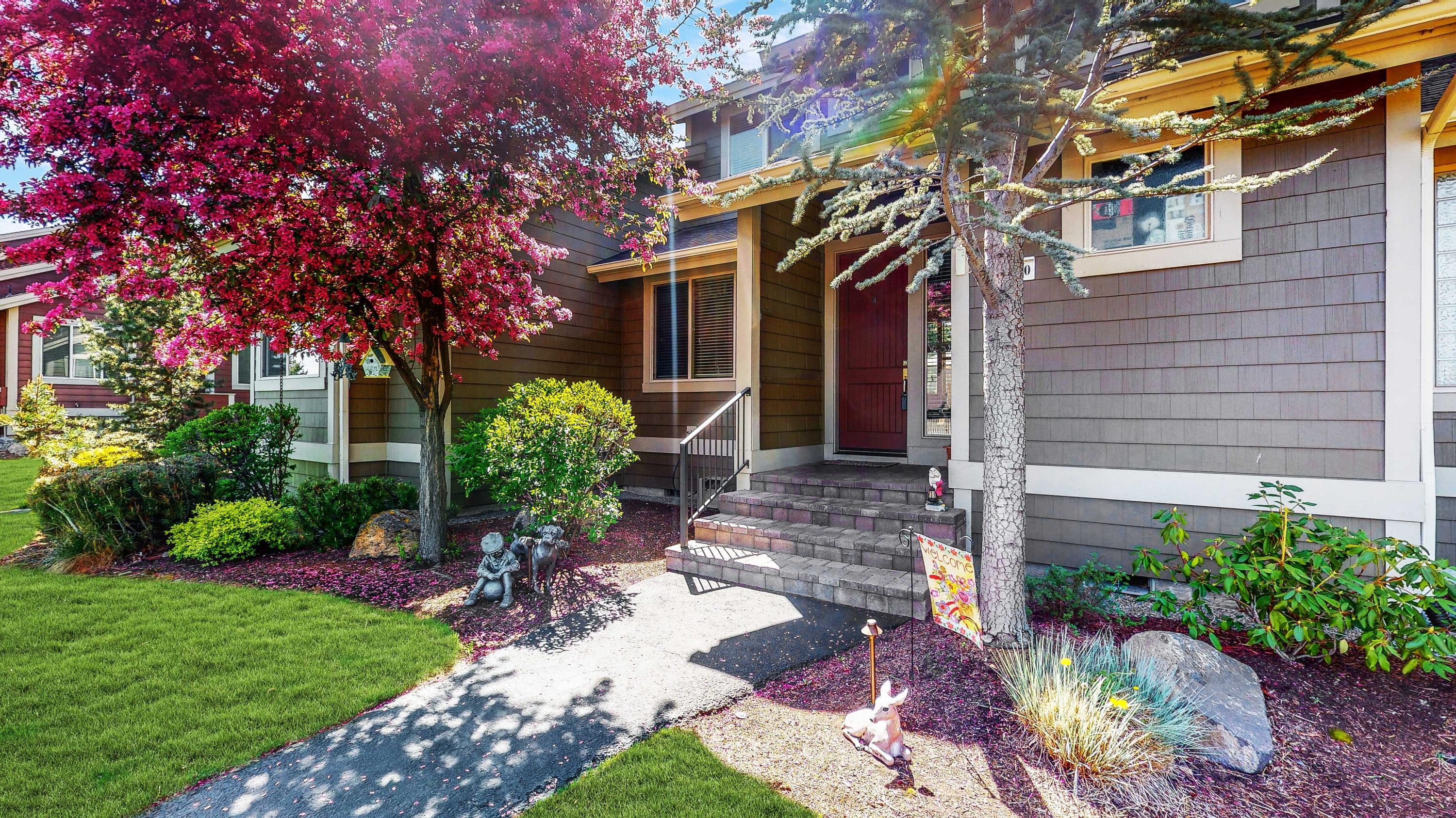 Eagle Crest - Residential