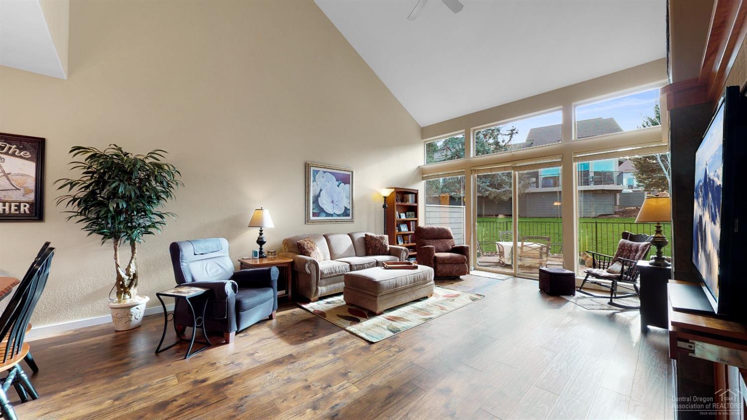 Eagle Crest - Residential