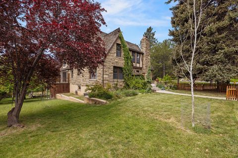 Tiny photo for 1540 Pacific Terrace, Klamath Falls, OR 97601 (MLS # 220217469)