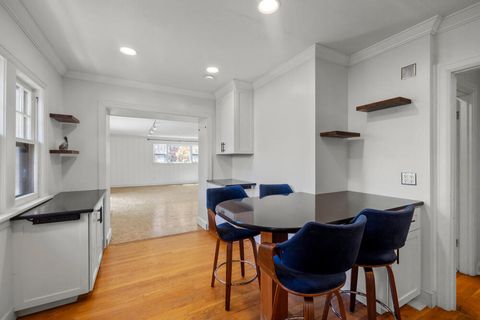 Tiny photo for 1540 Pacific Terrace, Klamath Falls, OR 97601 (MLS # 220217469)