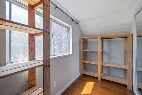 Tiny photo for 1540 Pacific Terrace, Klamath Falls, OR 97601 (MLS # 220217469)