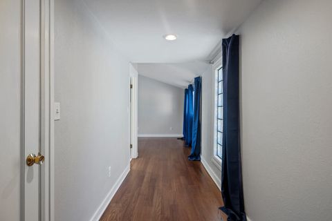 Tiny photo for 1540 Pacific Terrace, Klamath Falls, OR 97601 (MLS # 220217469)