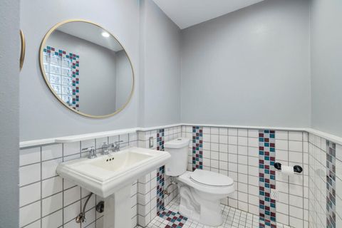 Tiny photo for 1540 Pacific Terrace, Klamath Falls, OR 97601 (MLS # 220217469)