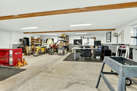 Tiny photo for 1230 Westmont Drive, Jacksonville, OR 97530 (MLS # 220219949)