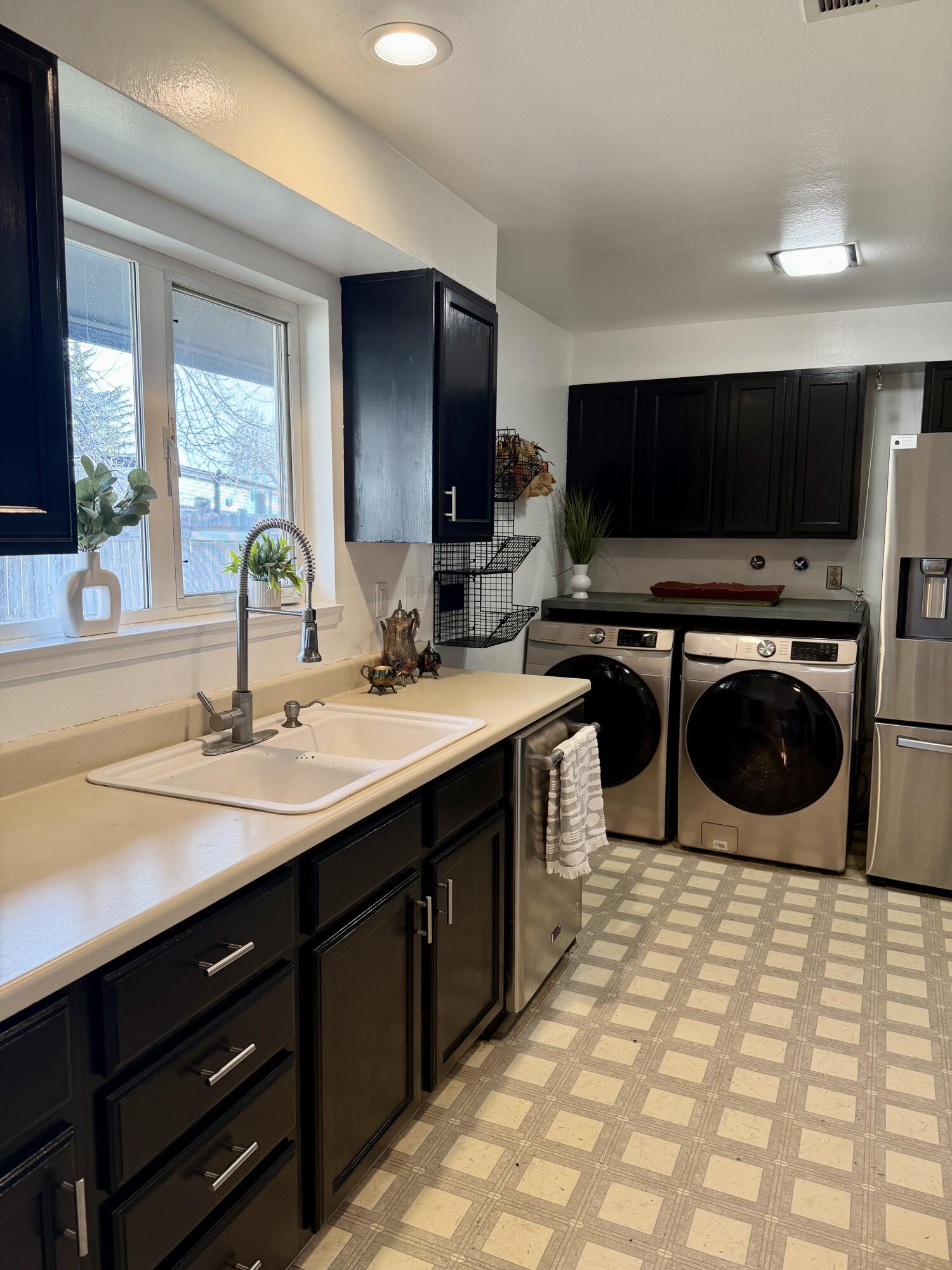 Falcon Heights Condominiums -Stage I - Residential