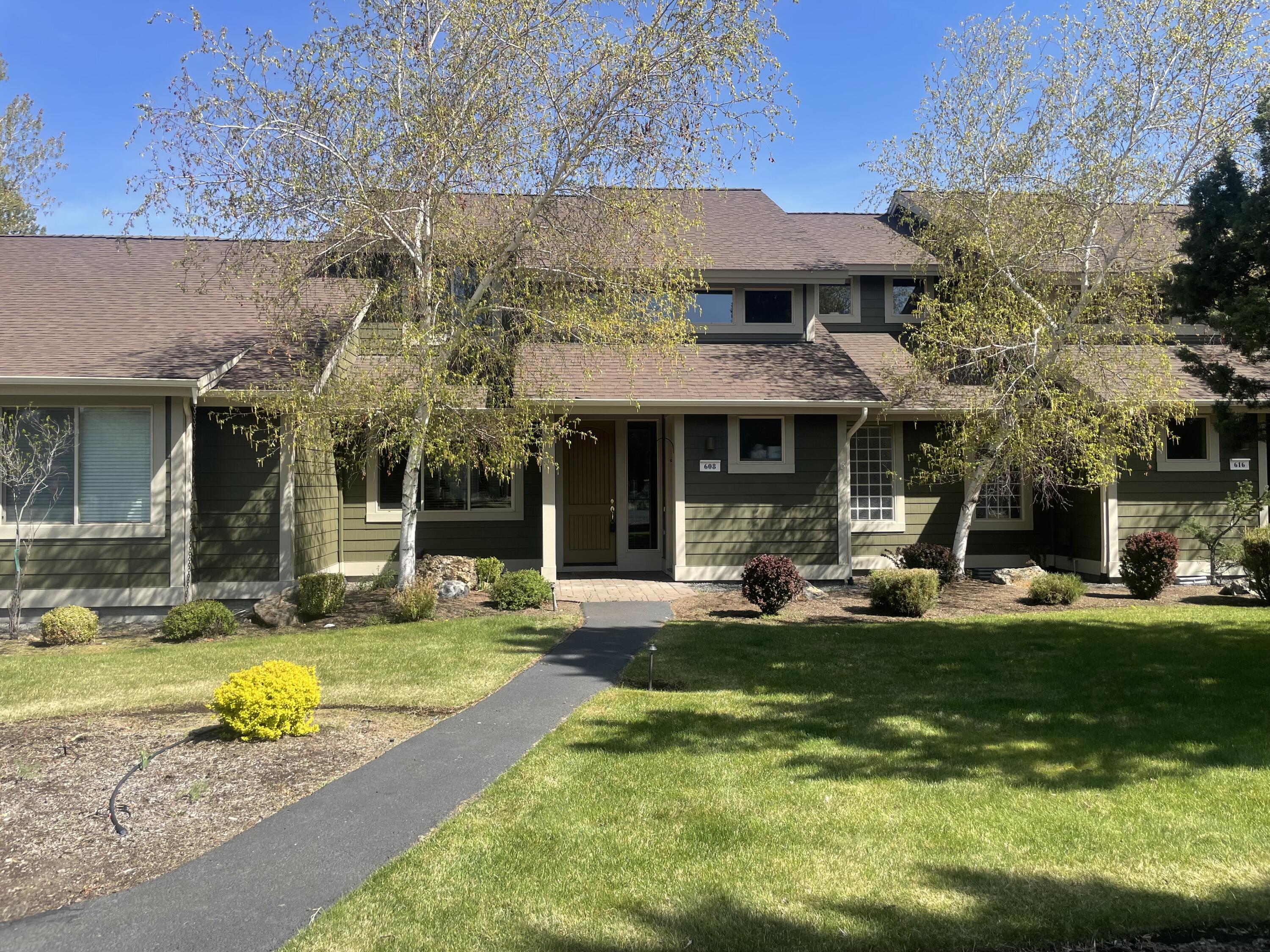 Eagle Crest - Residential