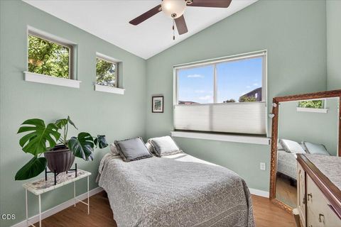 Tiny photo for 106 Dunn Circle, Ashland, OR 97520 (MLS # 220222661)