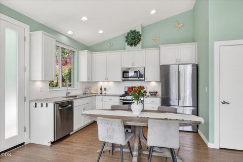 Tiny photo for 106 Dunn Circle, Ashland, OR 97520 (MLS # 220222661)