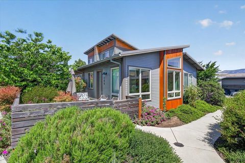Tiny photo for 106 Dunn Circle, Ashland, OR 97520 (MLS # 220222661)