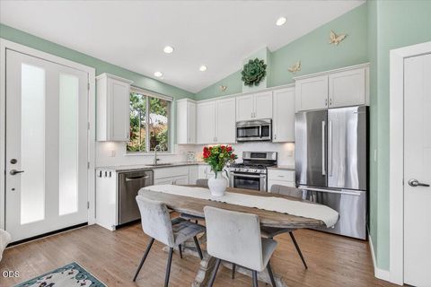 Tiny photo for 106 Dunn Circle, Ashland, OR 97520 (MLS # 220222661)