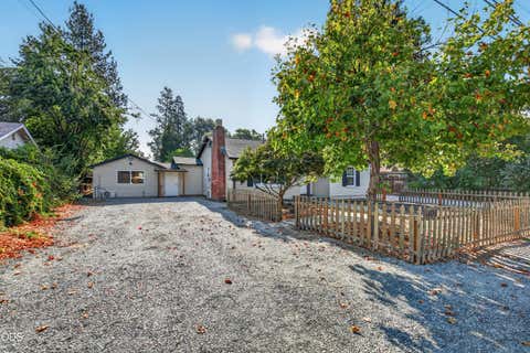 Tiny photo for 1409 Florence Lane, Grants Pass, OR 97527 (MLS # 220227483)