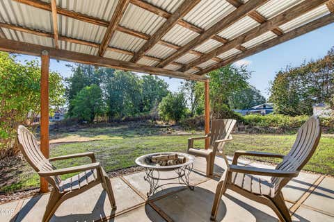 Tiny photo for 1409 Florence Lane, Grants Pass, OR 97527 (MLS # 220227483)